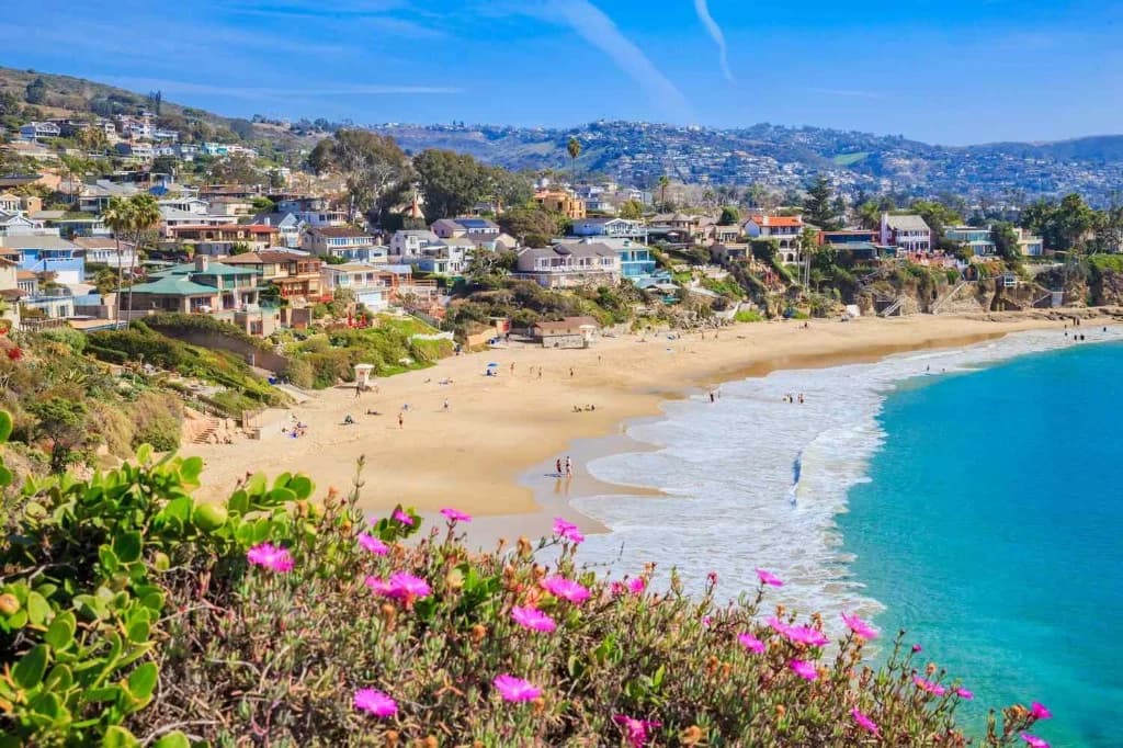 Garage Door Services in Laguna Beach, California