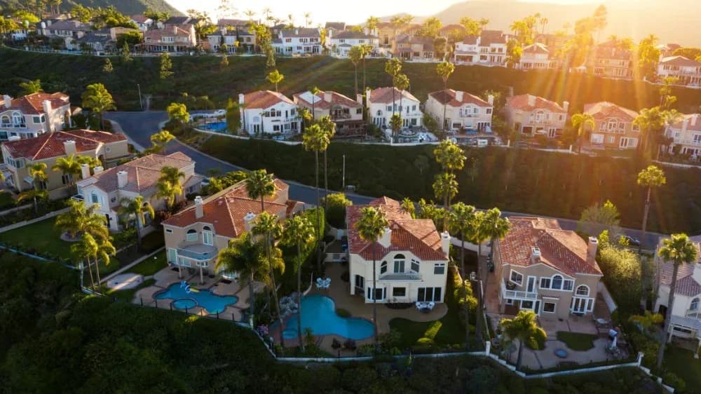 Garage Door Repair in Sun Ranch, Laguna Hills